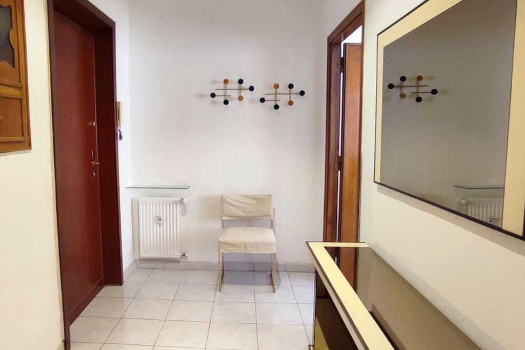 Happy Domus Roma - Giovagnoli Near Trastevere Apartamento Exterior foto